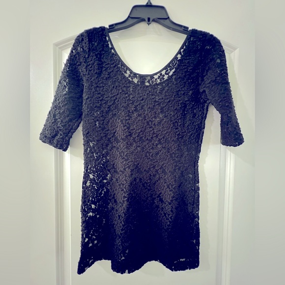 Lace Banana Republic Blouse - Picture 3 of 3